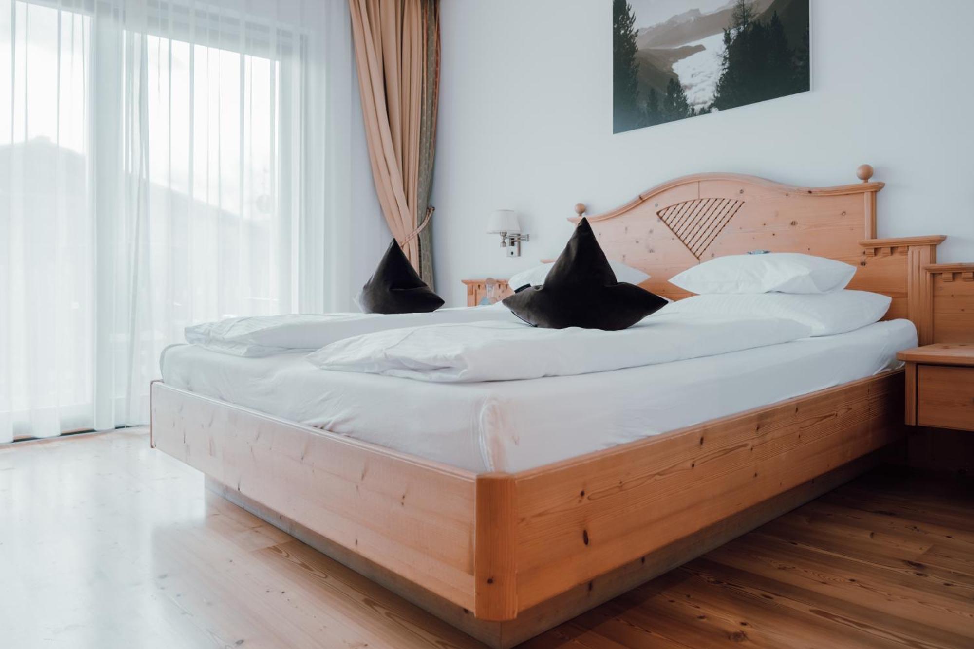 Residence Hotel Alpinum Campo Tures Zewnętrze zdjęcie